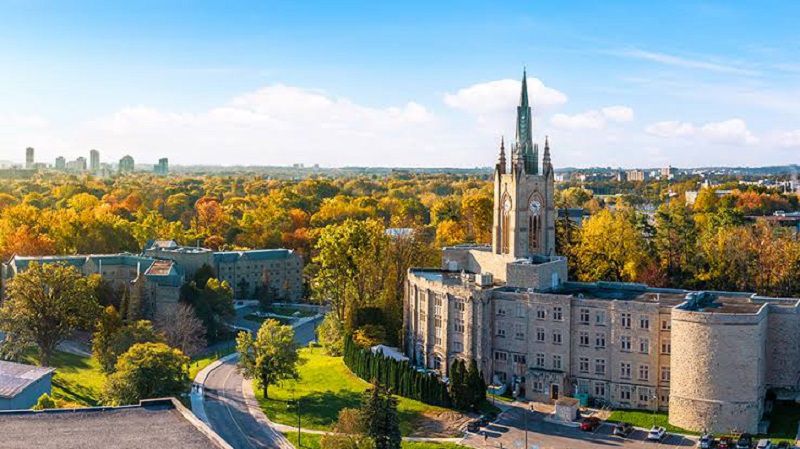 Danh sách Top Trường Đại Học Tốt Nhất Tại Canada bạn không thể bỏ qua